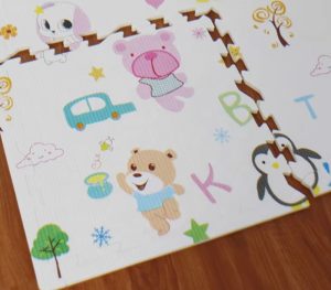 Lovely Animal Scene 6 Tiles Interlock Puzzle Mat 1