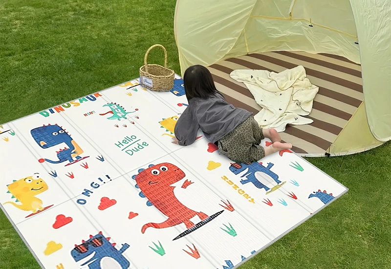 Outdoor Care-XPE Folding Mat as Outdoor Picnic Mat
